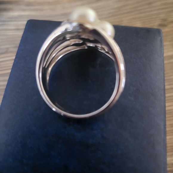 Ring - Picture 10 of 10